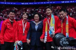 开云体育在线-中国队完胜日本队，陈雨菲带队取胜