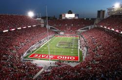 开云体育-意甲焦点战，篮球巨星利拉德上演跨界帽子戏法，世界体育史今夜无眠