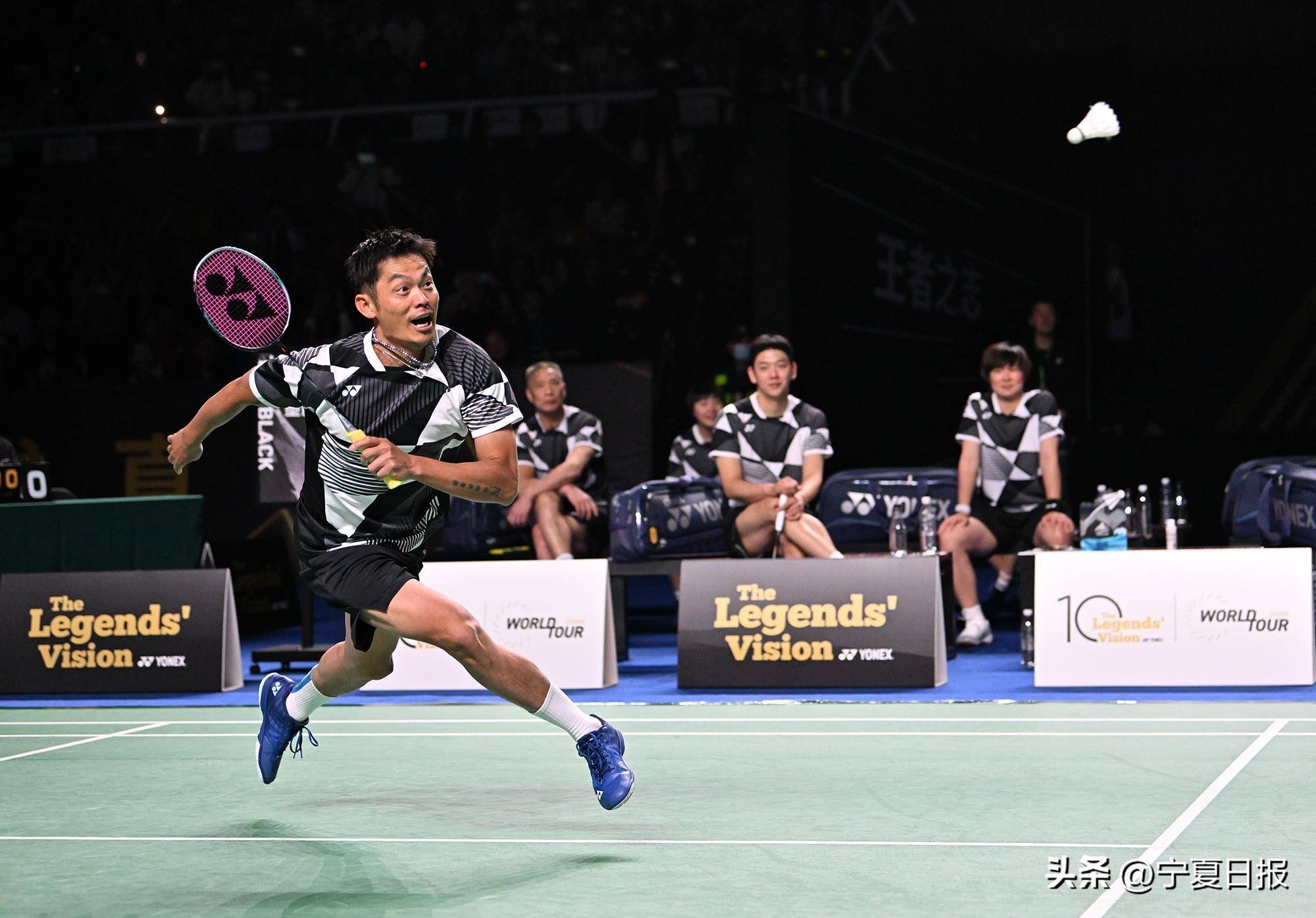 泰国羽毛球队碾压韩国羽毛球队，林丹统治全场的简单介绍