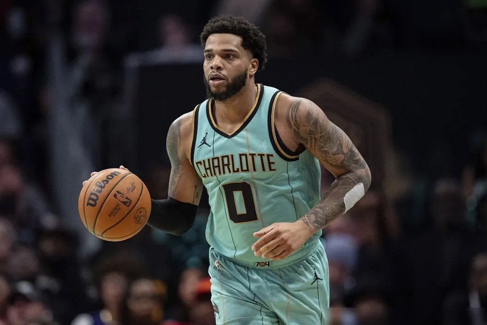 法国男篮强势黄蜂，哈里斯惊艳世界