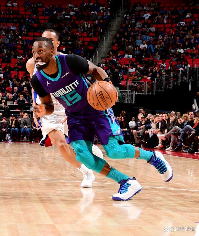 法国男篮强势黄蜂，哈里斯惊艳世界