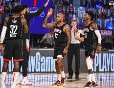 RNG力克XL,Mickey三分雨点燃全场 RNG力克XL,Mickey三分雨点燃全场