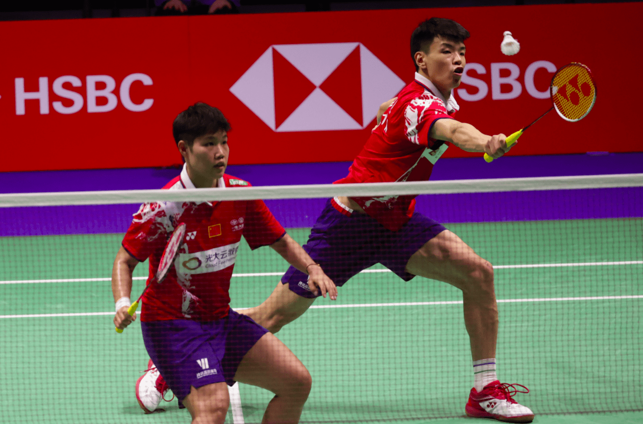 丹麦羽毛球队险胜法国羽毛球队，陶菲克关键制胜