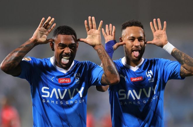 那不勒斯险胜勒沃库森，内马尔高光表现的简单介绍