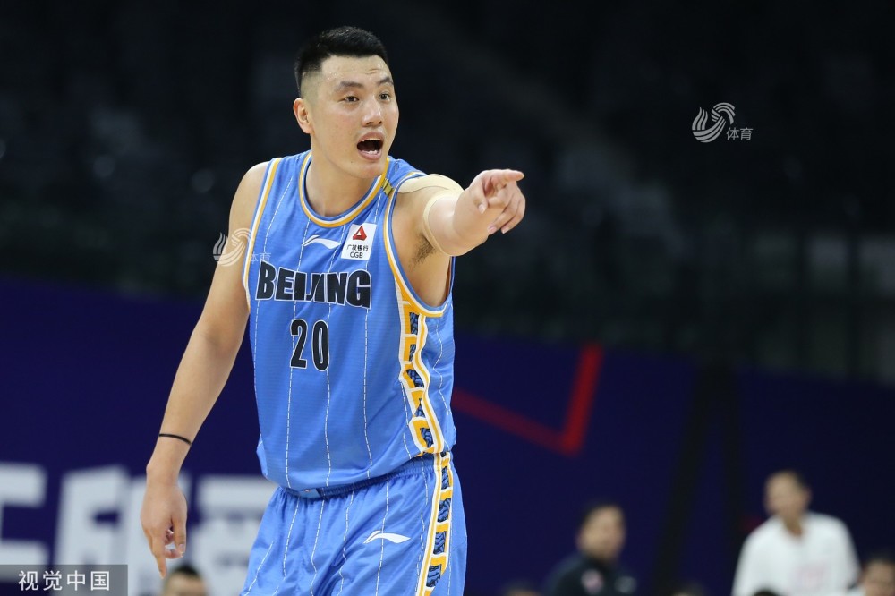 深圳队险胜尼克斯，陶汉林状态火热的简单介绍