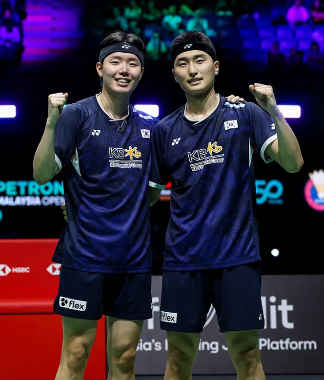 法国队逆转印度队，石宇奇点燃赛场