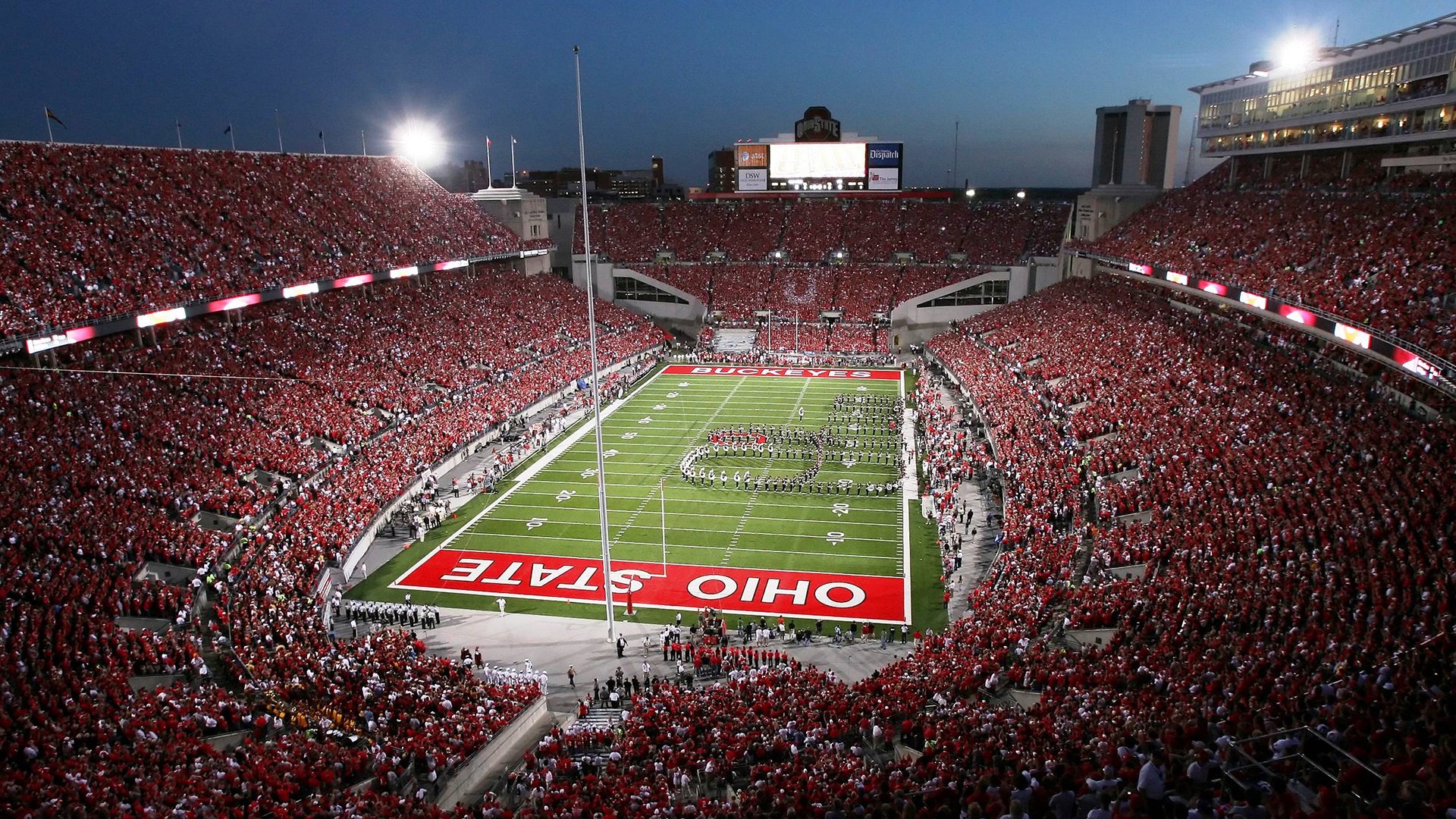 意甲焦点战,篮球巨星利拉德上演跨界帽子戏法,世界体育史今夜无眠