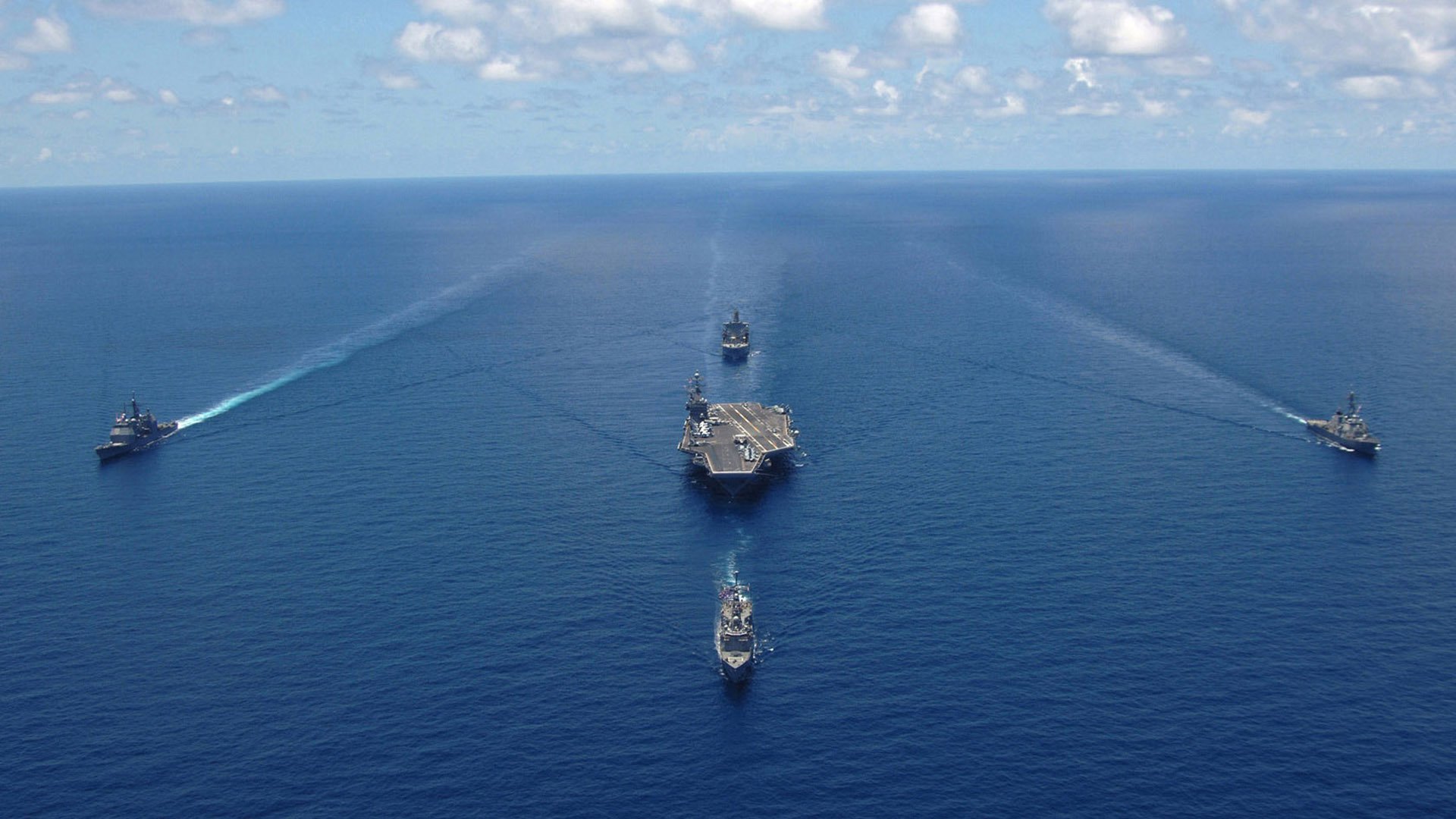 墨西哥浪潮吞没红黑军团,弗拉霍维奇生涯之夜照亮都灵