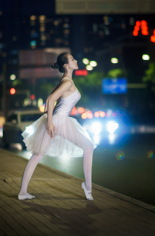 当火焰遇上铁壁,努涅斯个人闪光与波兰整体机器的博弈